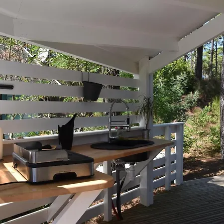 Domaine Residentiel Naturiste De La Jenny Chalet 6 Pers
