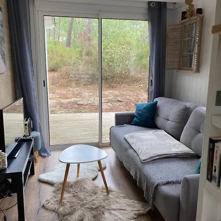 Domaine Residentiel Naturiste De La Jenny Chalet 6 Pers Hotel *