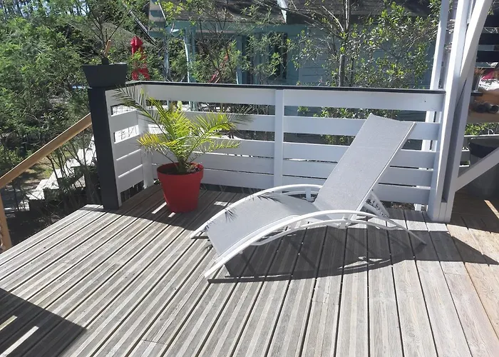 Domaine Residentiel Naturiste De La Jenny Chalet 6 Pers Hotel Le Porge